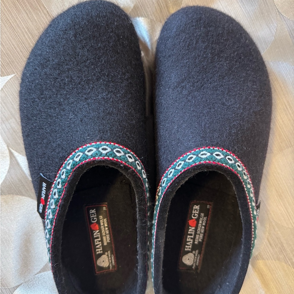 Haflinger Charcoal Wool Slip-On Slippers with Green & Red Trim
